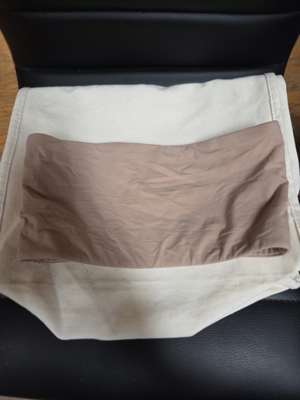 SKIMS Bandeau in Nude Taupe